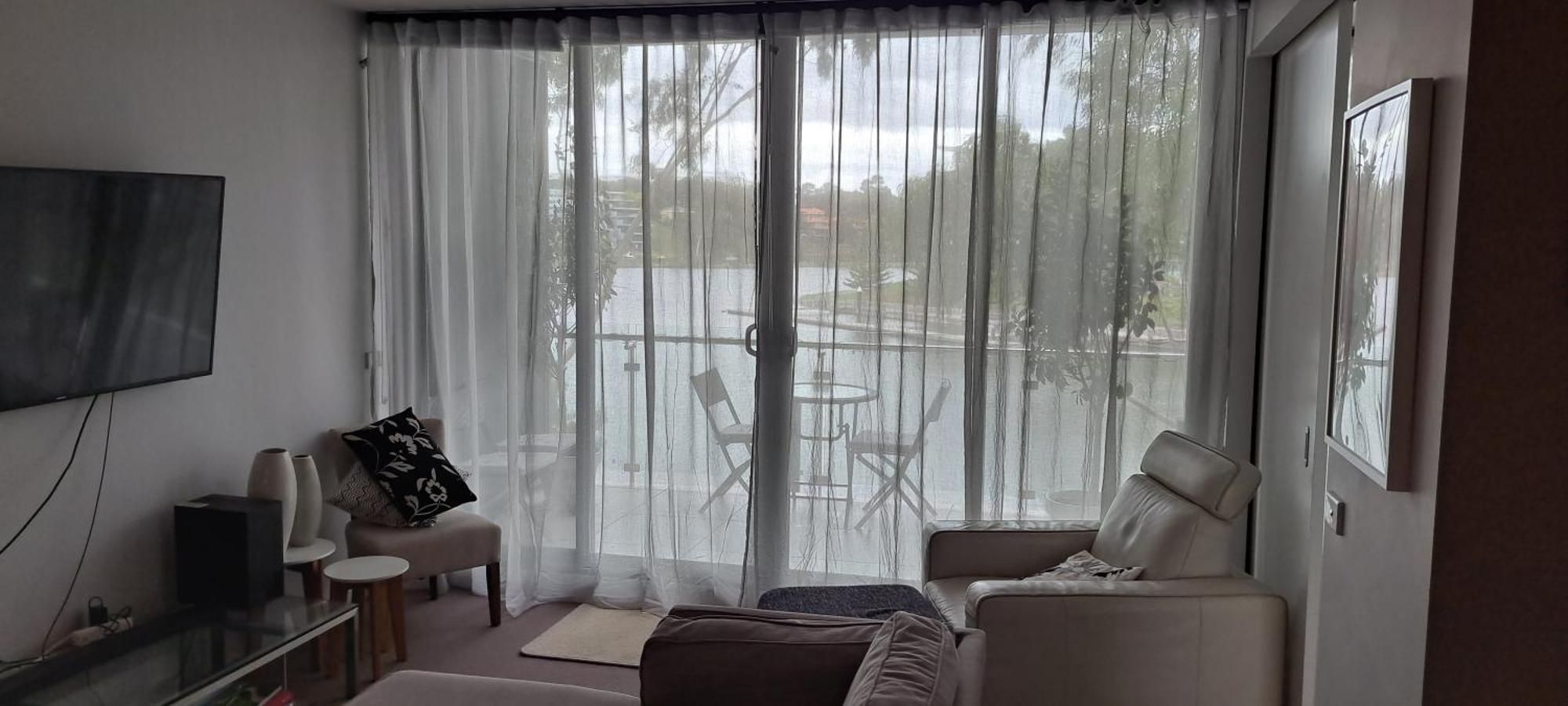 Marina View Apartment On The Maribyrnong River, Melbourne Eksteriør billede